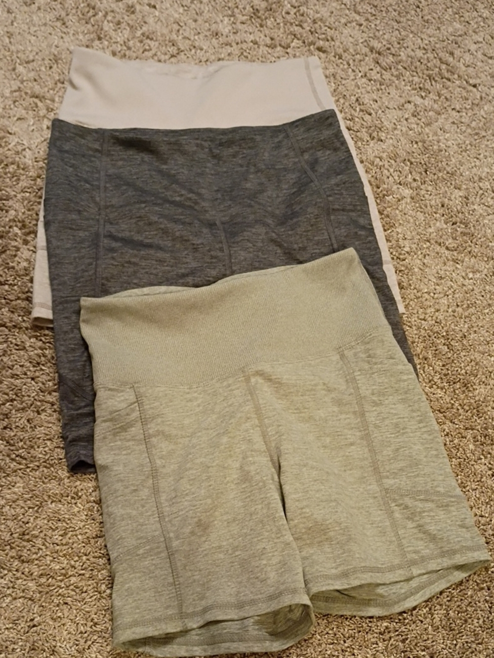 Women’s High-Waist Yoga Shorts Bundle — Gray, Light Gray, Green